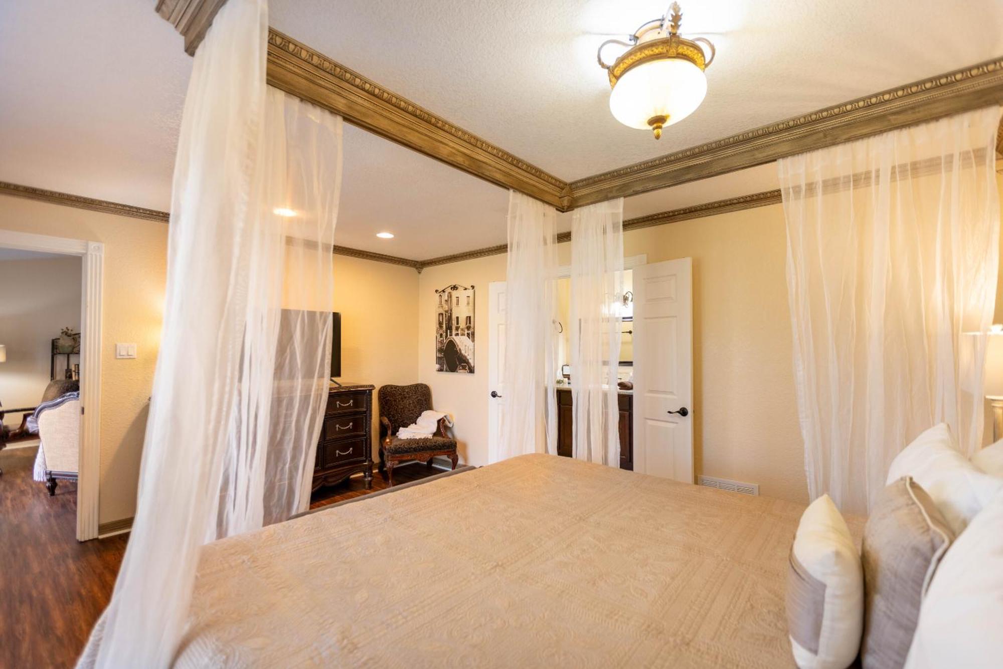 Messina Inn Wimberley Δωμάτιο φωτογραφία