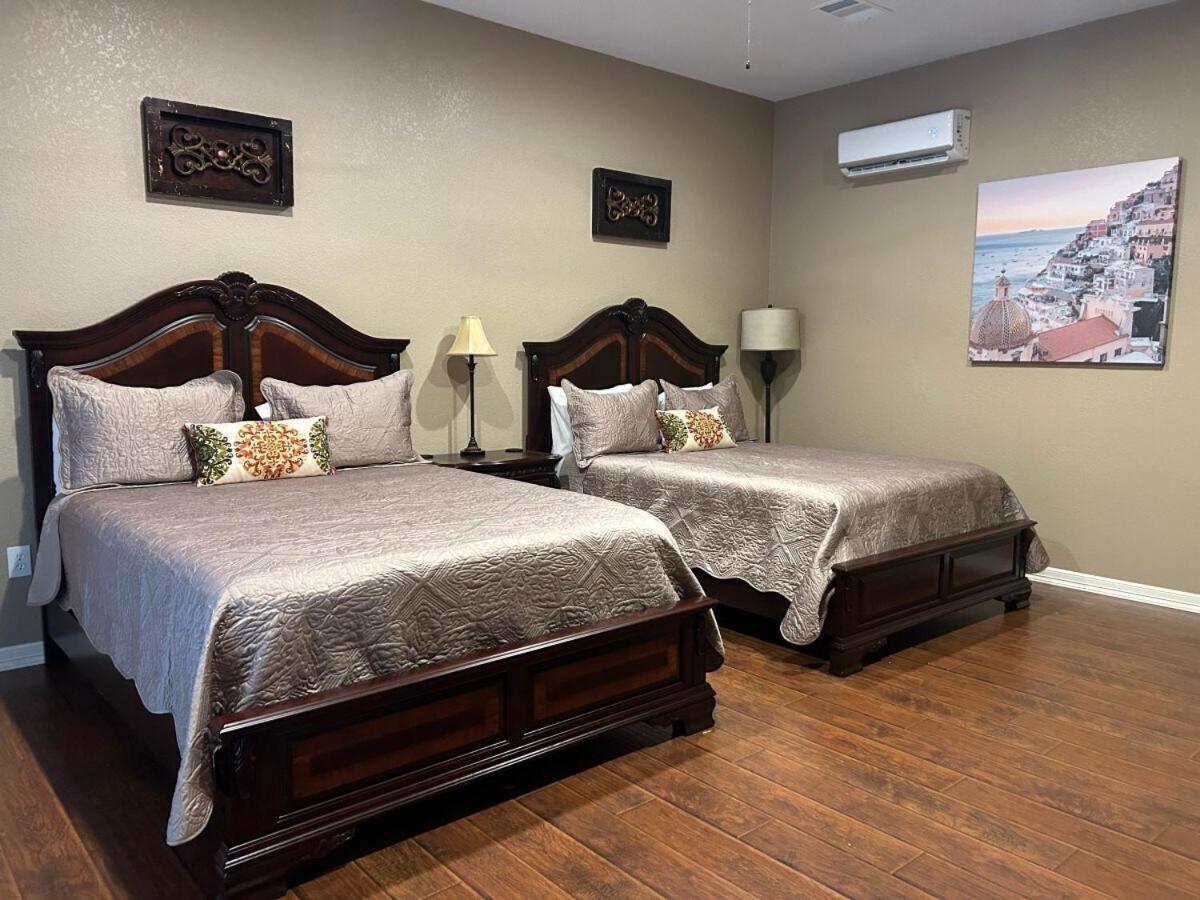 Messina Inn Wimberley Δωμάτιο φωτογραφία